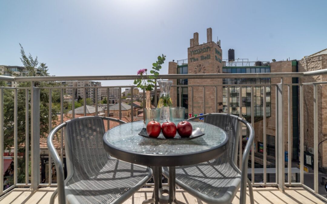Celebrate Love and Tradition with a Shabbat Chatan in the Heart of Jerusalem