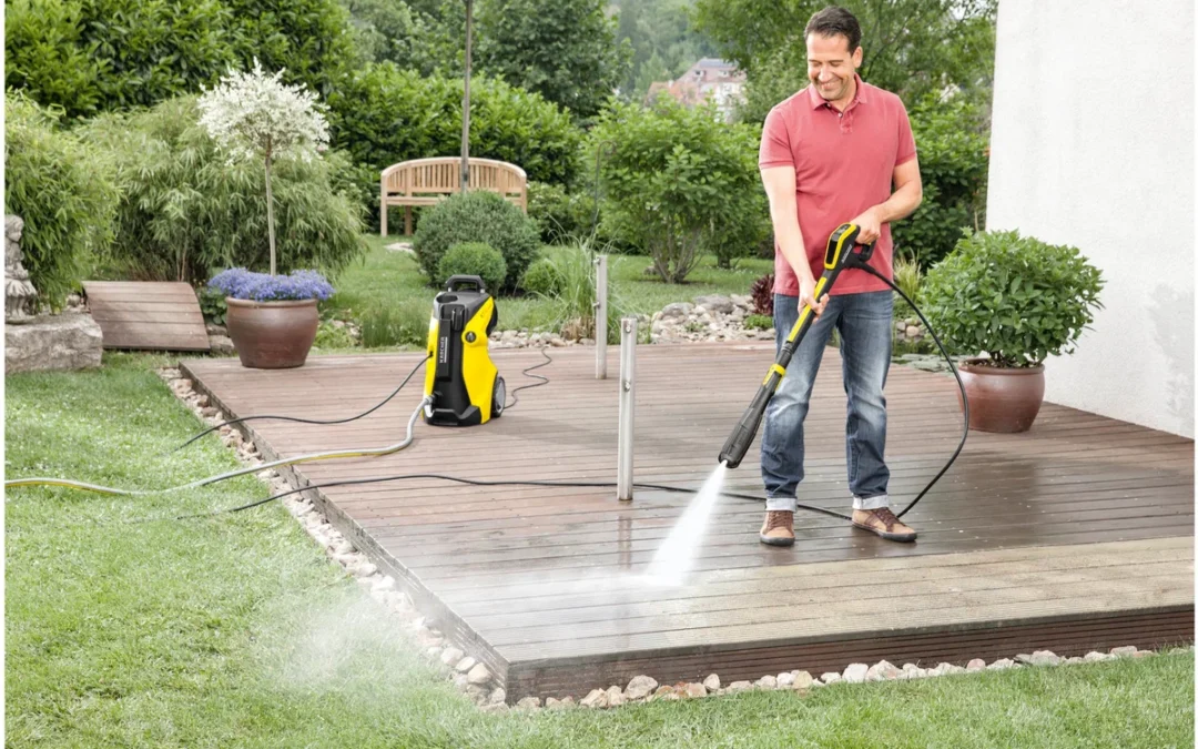 When to Repair or Replace Commercial Pressure-Washing Equipment